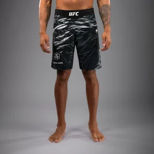 UFC Fusion by Venum Authentic Fight Night Herren Fight Short - Long Fit - Schwarz